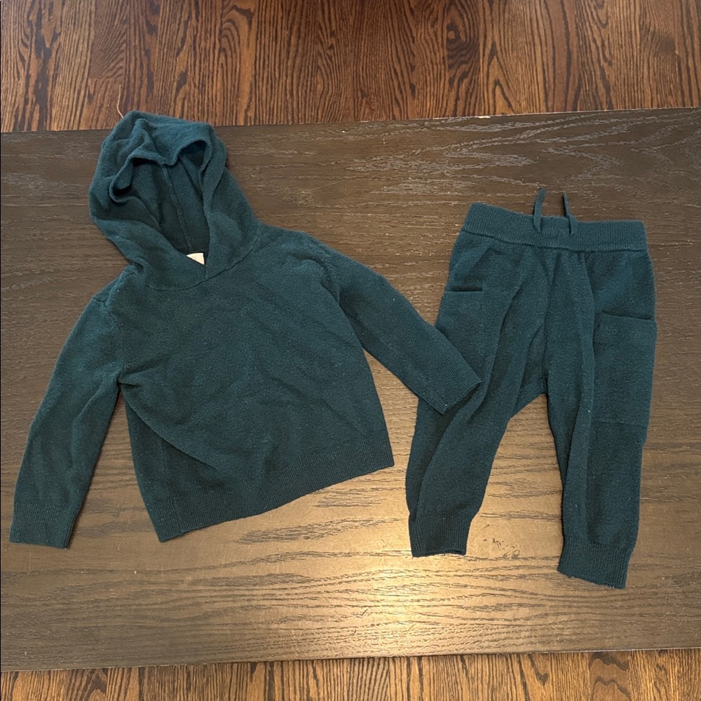 GAP Forest Green Baby Outfit